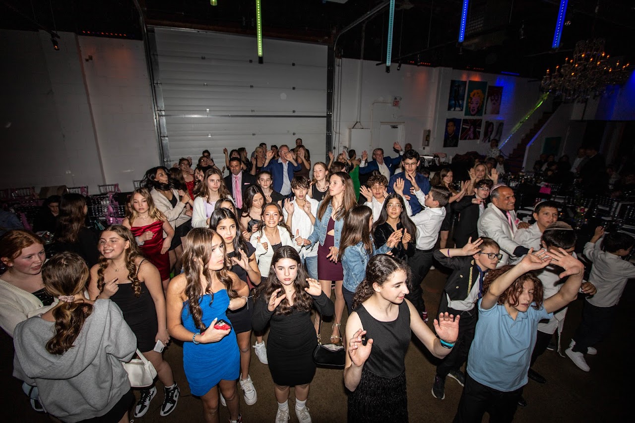 Mitzvahs photography Toronto — Mack Kalish